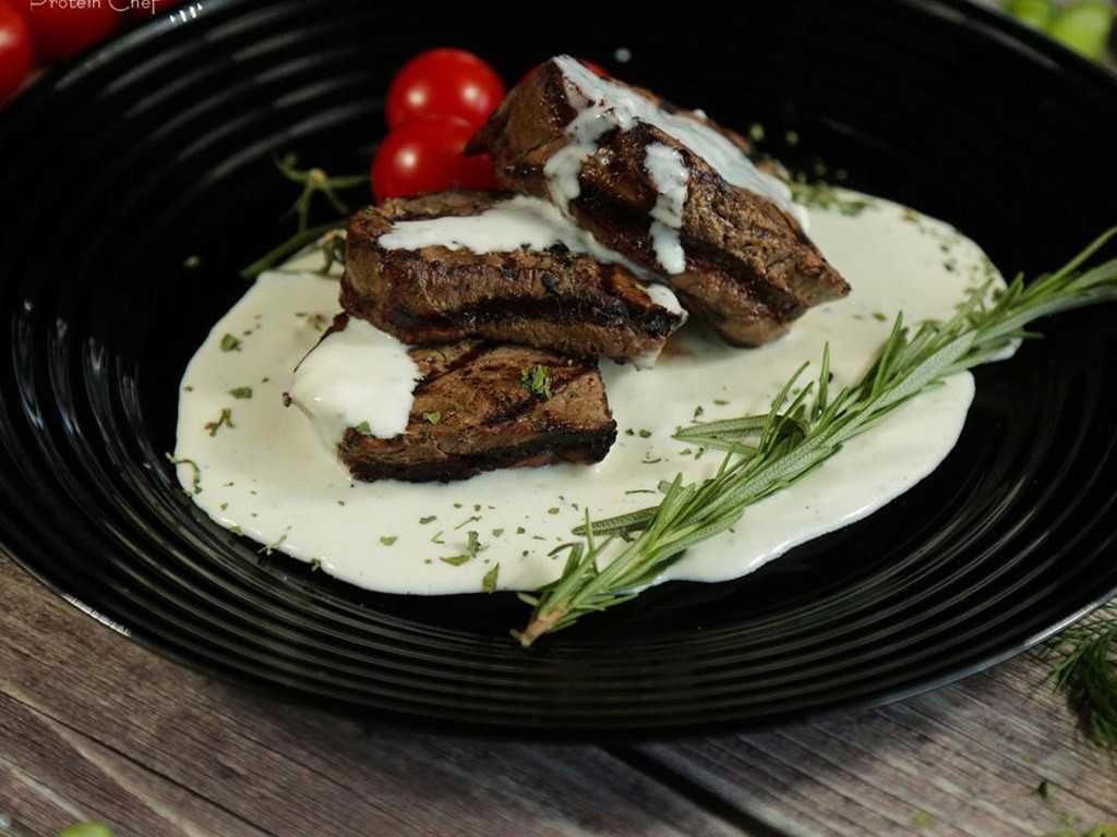 Beef Mushroom Steak (CALORIES: 460 PROTEINS: 47 Grams FATS: 4.5 Grams)