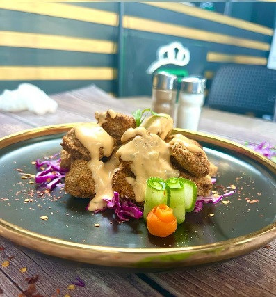 Dynamite Shrimp (CALORIES: 320 PROTEINS: 43 Grams FATS: 8 Grams)