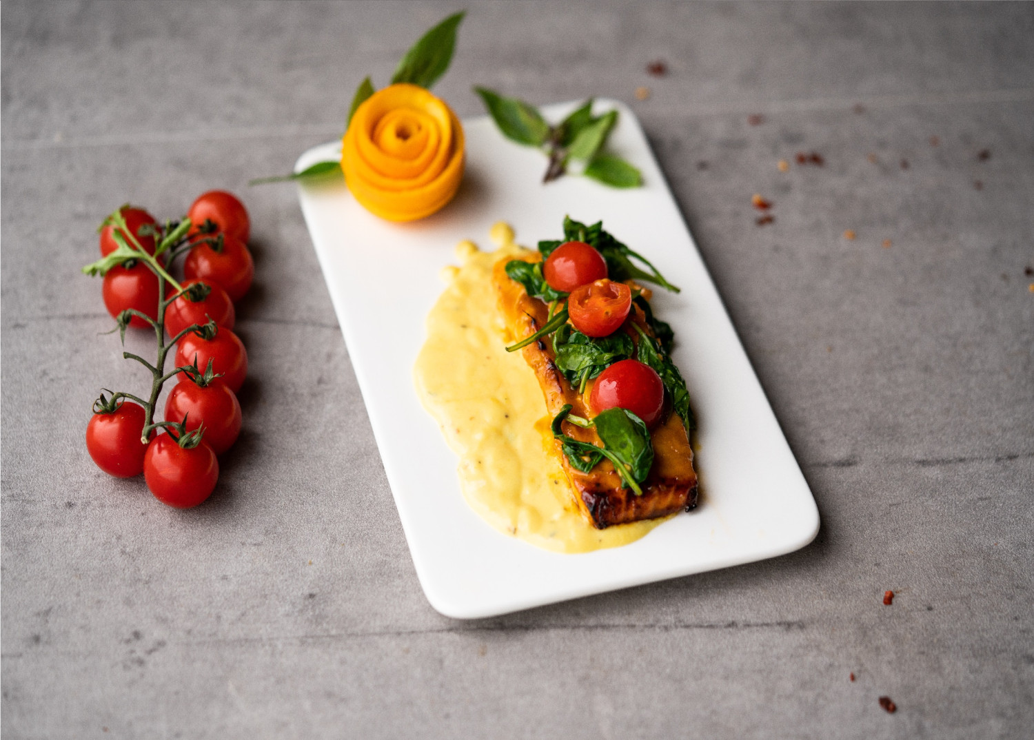 Creamy Salmon (CALORIES: 390 PROTEINS: 44.10 Grams FATS: 15 Grams)